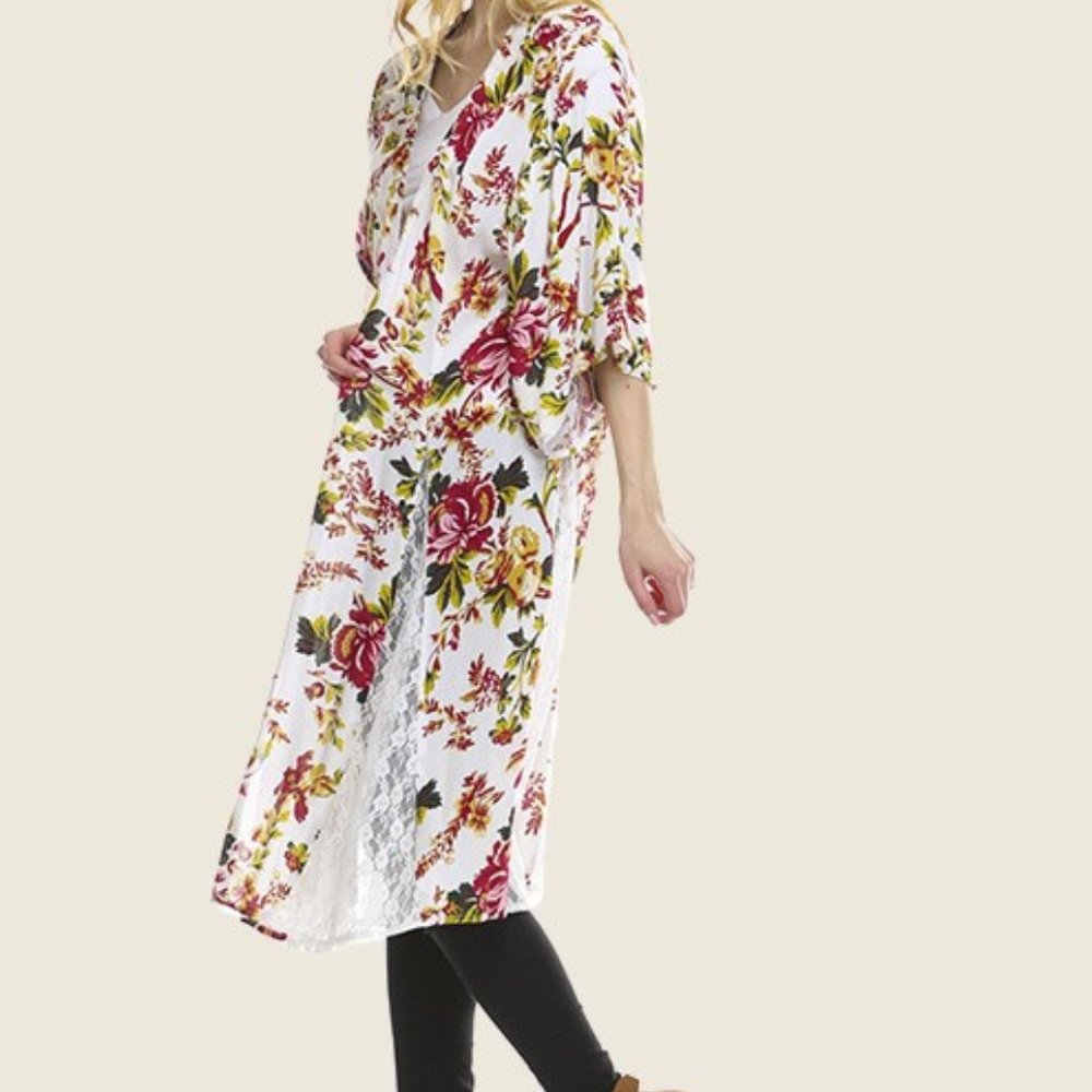 Lightweight jacket Kimono boho floral pattern with lace inserts - Picture 1 of 7